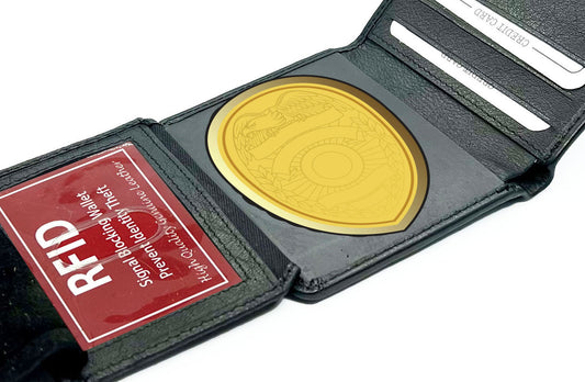 RFID Blocking Oval Shield Badge Credit Card ID License Holder Bifold Men's Wallet